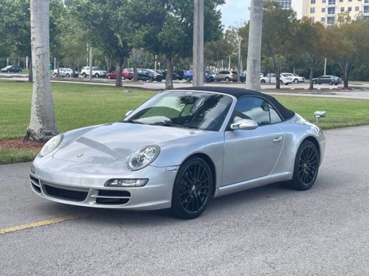 Thumbnail Photo undefined for 2005 Porsche 911